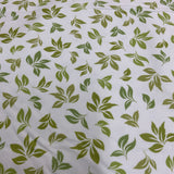 Flanelle coton feuille feuillage teinte de vert fond blanc coquille d'oeuf